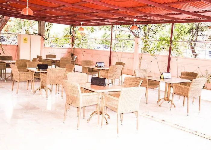 Ale Boutique 2*