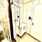 Ale Boutique 2*