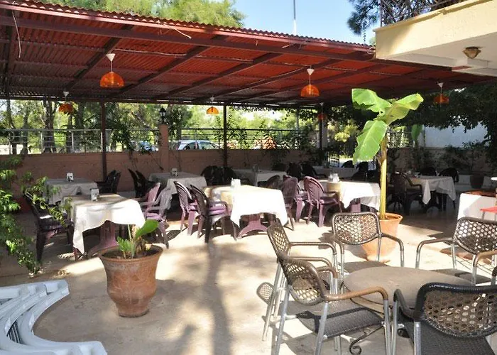 מלון דירות Ale Boutique 2*